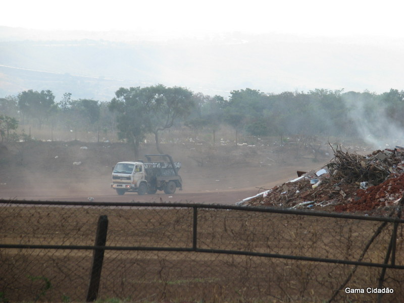 Gama: Uma ilha cercada de lixo