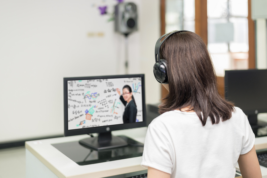 Plataforma Nube oferece cursos gratuitos de capacitação profissional