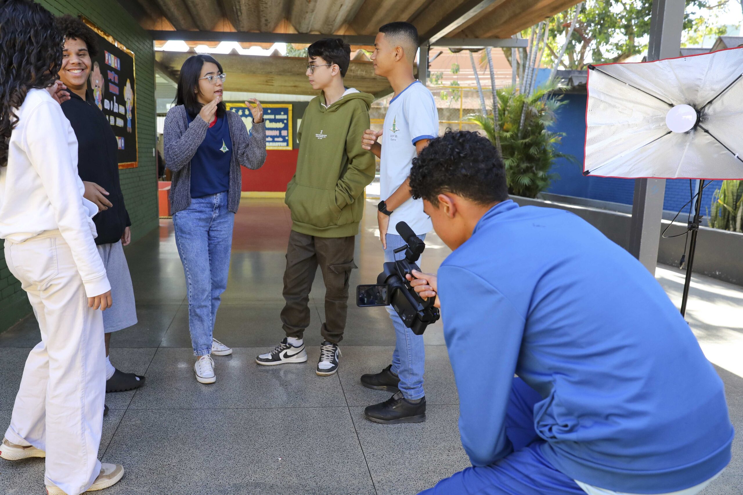 Cine 10 leva experiência cinematográfica ao CEF 10 do Gama