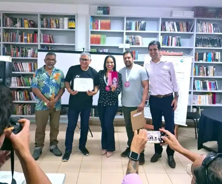 Projeto do CEMI Gama recebe Troféu Destaque no Prêmio Paulo Freire 2025
