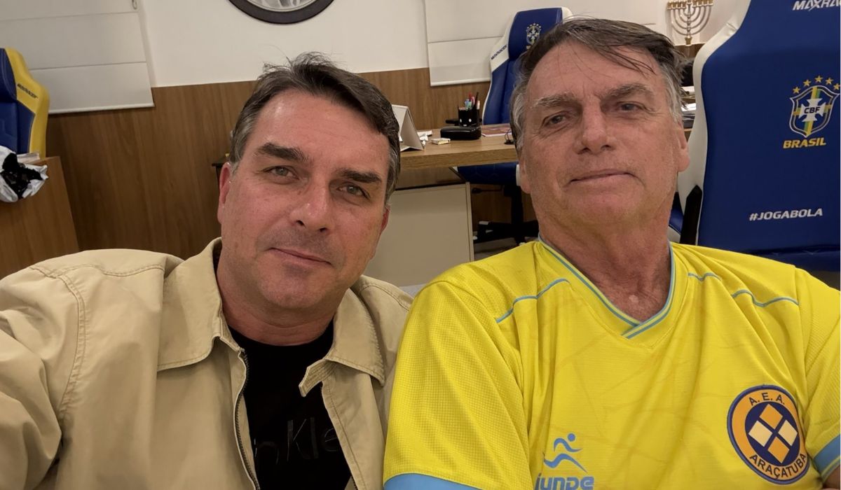 Todos os holofotes se voltam para Flávio Bolsonaro, apontado como “herdeiro político” de Jair Bolsonaro